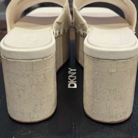 DKNY Alvy Platform Wedge Sandal - Picture 5 of 9